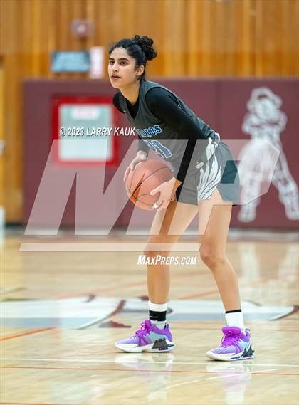 Thumbnail 3 in Menlo-Atherton vs. Los Altos (CIF CCS Div 1 Semifinal) photogallery.