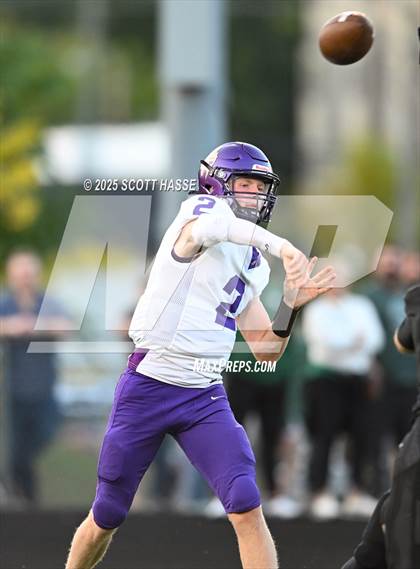 Thumbnail 1 in Fowlerville @ Williamston photogallery.