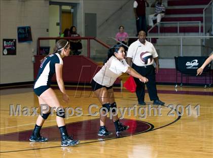 Thumbnail 1 in Poteet @ Ennis photogallery.