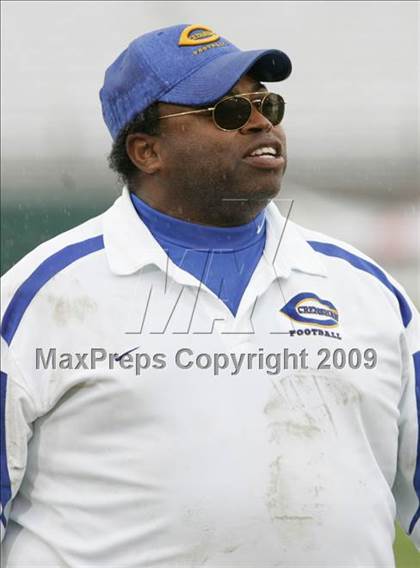 Thumbnail 3 in Narbonne vs. Crenshaw (CIF LA City Section D1 Final) photogallery.