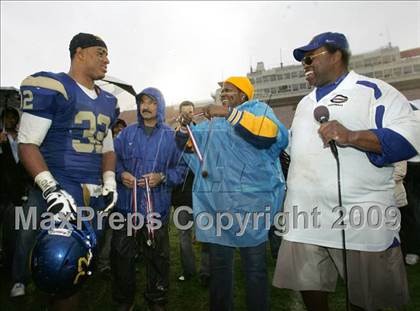 Thumbnail 1 in Narbonne vs. Crenshaw (CIF LA City Section D1 Final) photogallery.