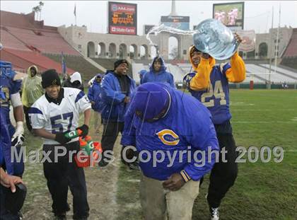 Thumbnail 1 in Narbonne vs. Crenshaw (CIF LA City Section D1 Final) photogallery.