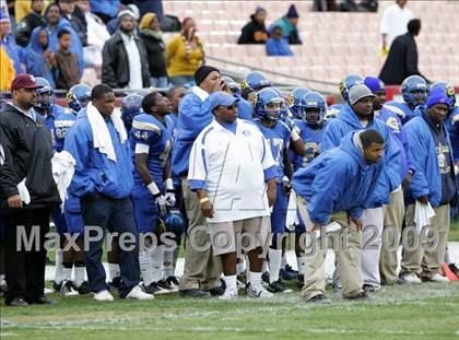 Thumbnail 3 in Narbonne vs. Crenshaw (CIF LA City Section D1 Final) photogallery.