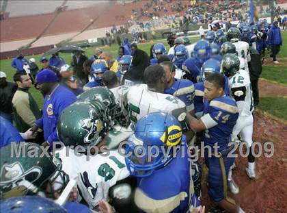 Thumbnail 3 in Narbonne vs. Crenshaw (CIF LA City Section D1 Final) photogallery.