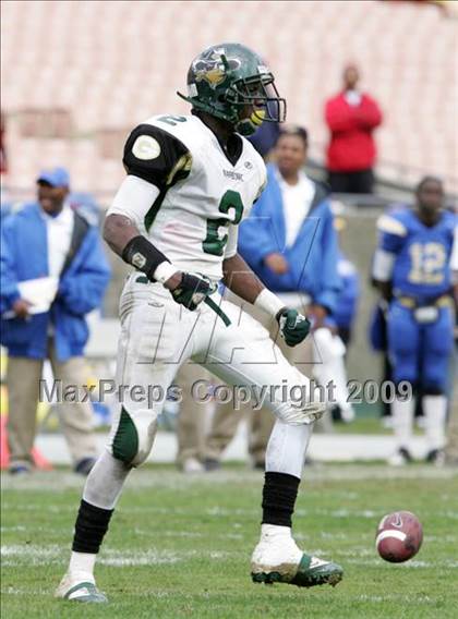 Thumbnail 3 in Narbonne vs. Crenshaw (CIF LA City Section D1 Final) photogallery.