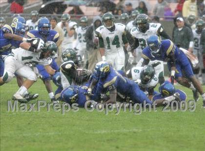 Thumbnail 3 in Narbonne vs. Crenshaw (CIF LA City Section D1 Final) photogallery.