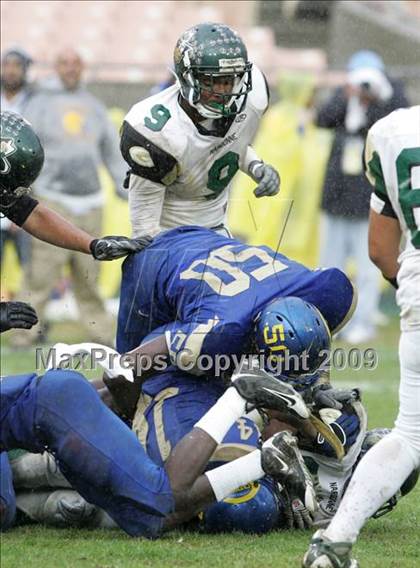 Thumbnail 3 in Narbonne vs. Crenshaw (CIF LA City Section D1 Final) photogallery.