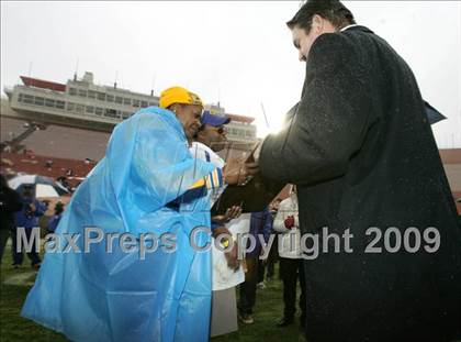 Thumbnail 3 in Narbonne vs. Crenshaw (CIF LA City Section D1 Final) photogallery.