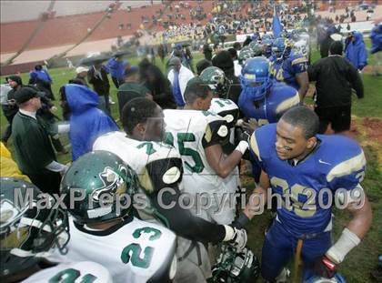 Thumbnail 3 in Narbonne vs. Crenshaw (CIF LA City Section D1 Final) photogallery.
