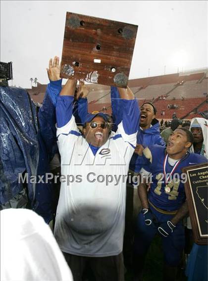 Thumbnail 2 in Narbonne vs. Crenshaw (CIF LA City Section D1 Final) photogallery.