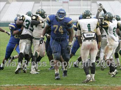 Thumbnail 3 in Narbonne vs. Crenshaw (CIF LA City Section D1 Final) photogallery.