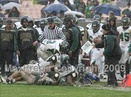 Thumbnail 3 in Narbonne vs. Crenshaw (CIF LA City Section D1 Final) photogallery.