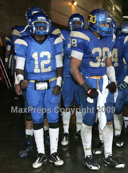 Thumbnail 3 in Narbonne vs. Crenshaw (CIF LA City Section D1 Final) photogallery.
