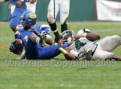 Thumbnail 1 in Narbonne vs. Crenshaw (CIF LA City Section D1 Final) photogallery.