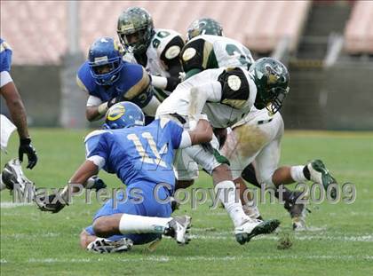 Thumbnail 1 in Narbonne vs. Crenshaw (CIF LA City Section D1 Final) photogallery.