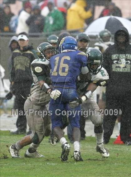Thumbnail 1 in Narbonne vs. Crenshaw (CIF LA City Section D1 Final) photogallery.
