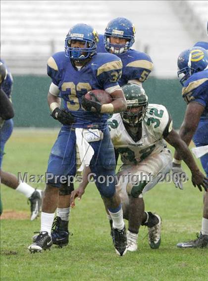 Thumbnail 1 in Narbonne vs. Crenshaw (CIF LA City Section D1 Final) photogallery.