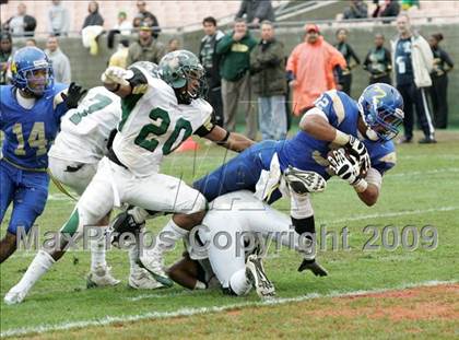 Thumbnail 3 in Narbonne vs. Crenshaw (CIF LA City Section D1 Final) photogallery.