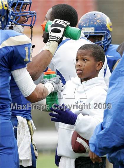 Thumbnail 2 in Narbonne vs. Crenshaw (CIF LA City Section D1 Final) photogallery.