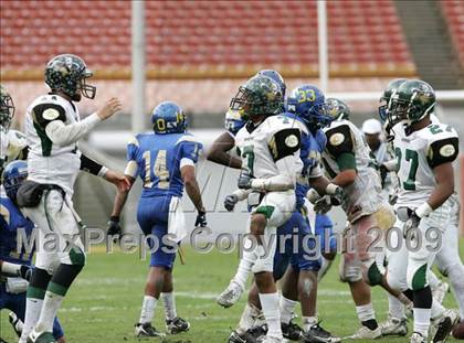 Thumbnail 3 in Narbonne vs. Crenshaw (CIF LA City Section D1 Final) photogallery.