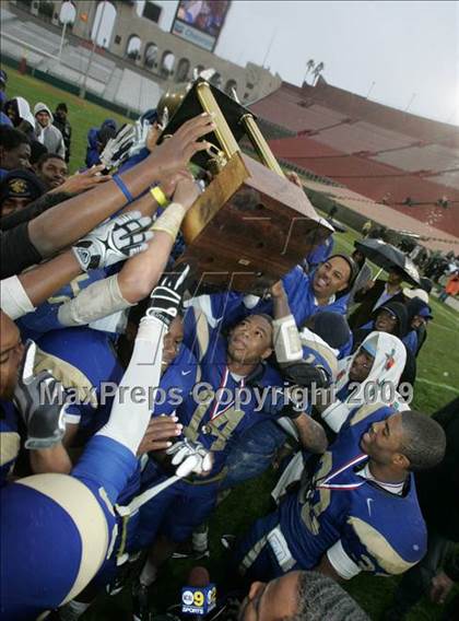 Thumbnail 1 in Narbonne vs. Crenshaw (CIF LA City Section D1 Final) photogallery.