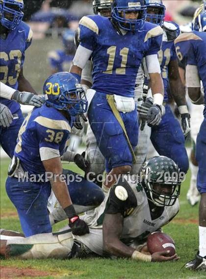 Thumbnail 2 in Narbonne vs. Crenshaw (CIF LA City Section D1 Final) photogallery.