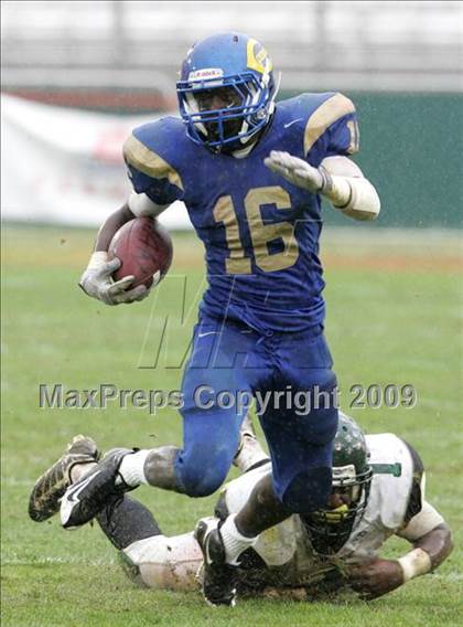 Thumbnail 2 in Narbonne vs. Crenshaw (CIF LA City Section D1 Final) photogallery.