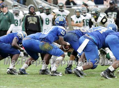 Thumbnail 3 in Narbonne vs. Crenshaw (CIF LA City Section D1 Final) photogallery.
