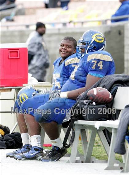 Thumbnail 3 in Narbonne vs. Crenshaw (CIF LA City Section D1 Final) photogallery.