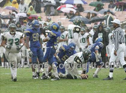 Thumbnail 2 in Narbonne vs. Crenshaw (CIF LA City Section D1 Final) photogallery.