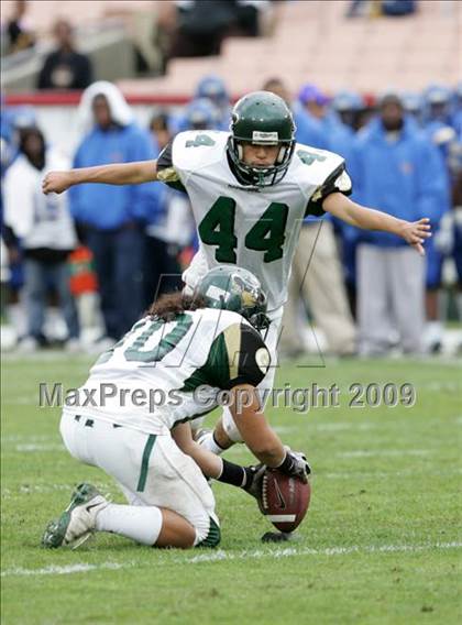 Thumbnail 2 in Narbonne vs. Crenshaw (CIF LA City Section D1 Final) photogallery.