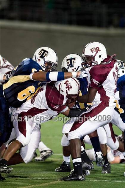 Thumbnail 3 in Round Rock @ Stony Point photogallery.