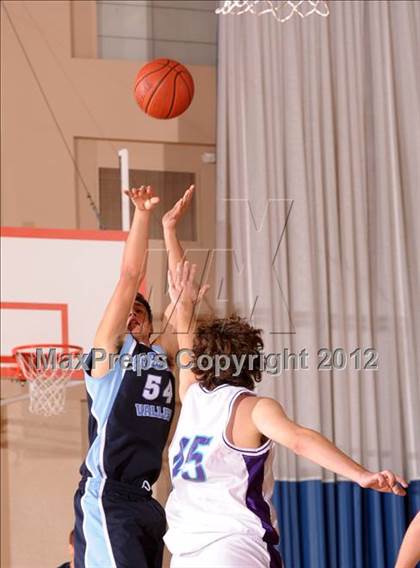 Thumbnail 1 in Silverado @ Crescenta Valley(MaxPreps Holiday Classic) photogallery.