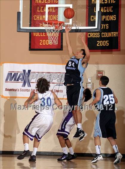 Thumbnail 2 in Silverado @ Crescenta Valley(MaxPreps Holiday Classic) photogallery.