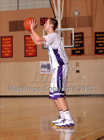 Thumbnail 3 in Silverado @ Crescenta Valley(MaxPreps Holiday Classic) photogallery.