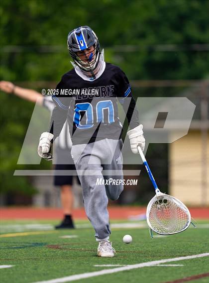 Thumbnail 3 in Worthington Kilbourne vs. St. Xavier (OHSAA Div 1 Semifinal) photogallery.