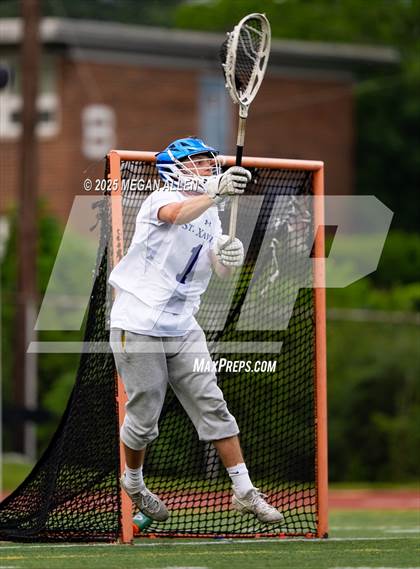 Thumbnail 1 in Worthington Kilbourne vs. St. Xavier (OHSAA Div 1 Semifinal) photogallery.