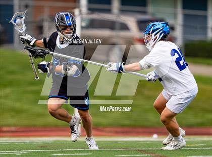 Thumbnail 2 in Worthington Kilbourne vs. St. Xavier (OHSAA Div 1 Semifinal) photogallery.