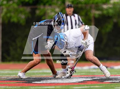 Thumbnail 2 in Worthington Kilbourne vs. St. Xavier (OHSAA Div 1 Semifinal) photogallery.