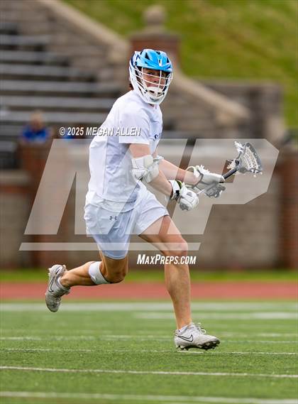 Thumbnail 1 in Worthington Kilbourne vs. St. Xavier (OHSAA Div 1 Semifinal) photogallery.