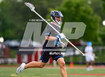 Thumbnail 3 in Worthington Kilbourne vs. St. Xavier (OHSAA Div 1 Semifinal) photogallery.