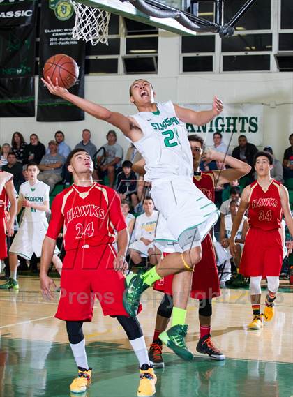 Thumbnail 2 in Centennial vs St. Joseph (National Prep Classic) photogallery.