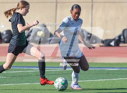 Thumbnail 3 in Arlington vs. Mansfield Timberview (Duncanville Classic) photogallery.