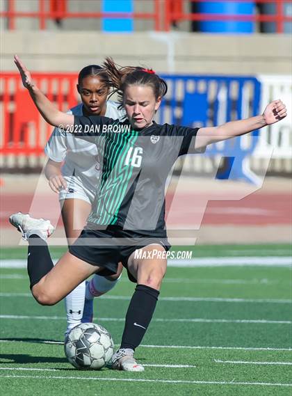 Thumbnail 1 in Arlington vs. Mansfield Timberview (Duncanville Classic) photogallery.