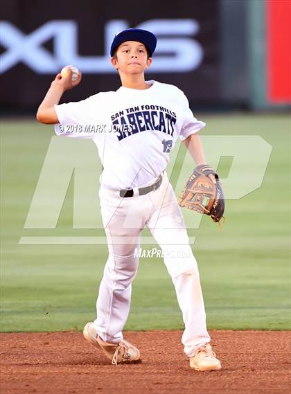 Thumbnail 1 in Phoenix Christian vs. San Tan Foothills (AIA 2A Final) photogallery.