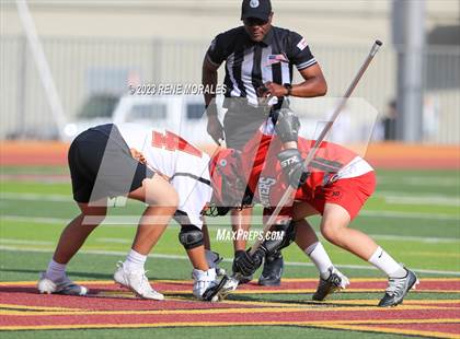 Thumbnail 2 in Glendale vs La Canada photogallery.