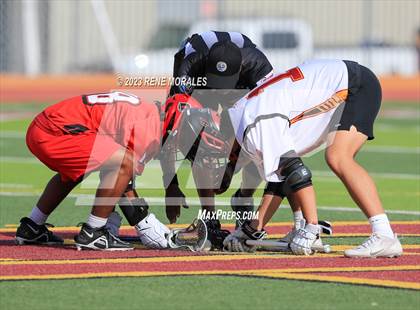 Thumbnail 2 in Glendale vs La Canada photogallery.