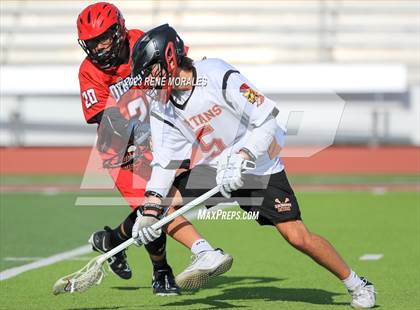 Thumbnail 3 in Glendale vs La Canada photogallery.