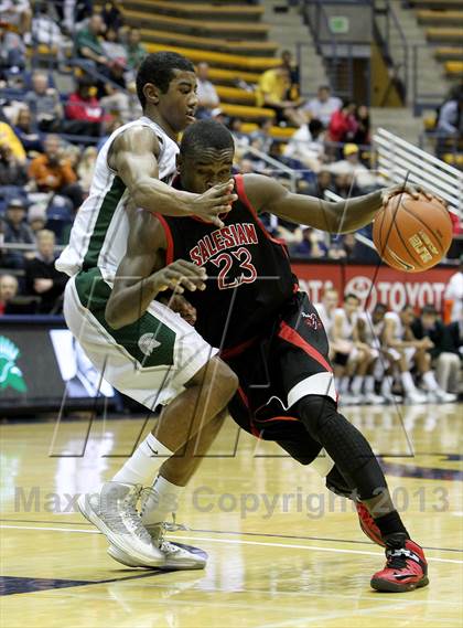 Thumbnail 2 in Salesian vs. De La Salle (Martin Luther King Classic) photogallery.