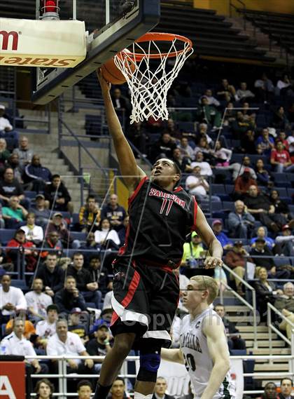 Thumbnail 2 in Salesian vs. De La Salle (Martin Luther King Classic) photogallery.